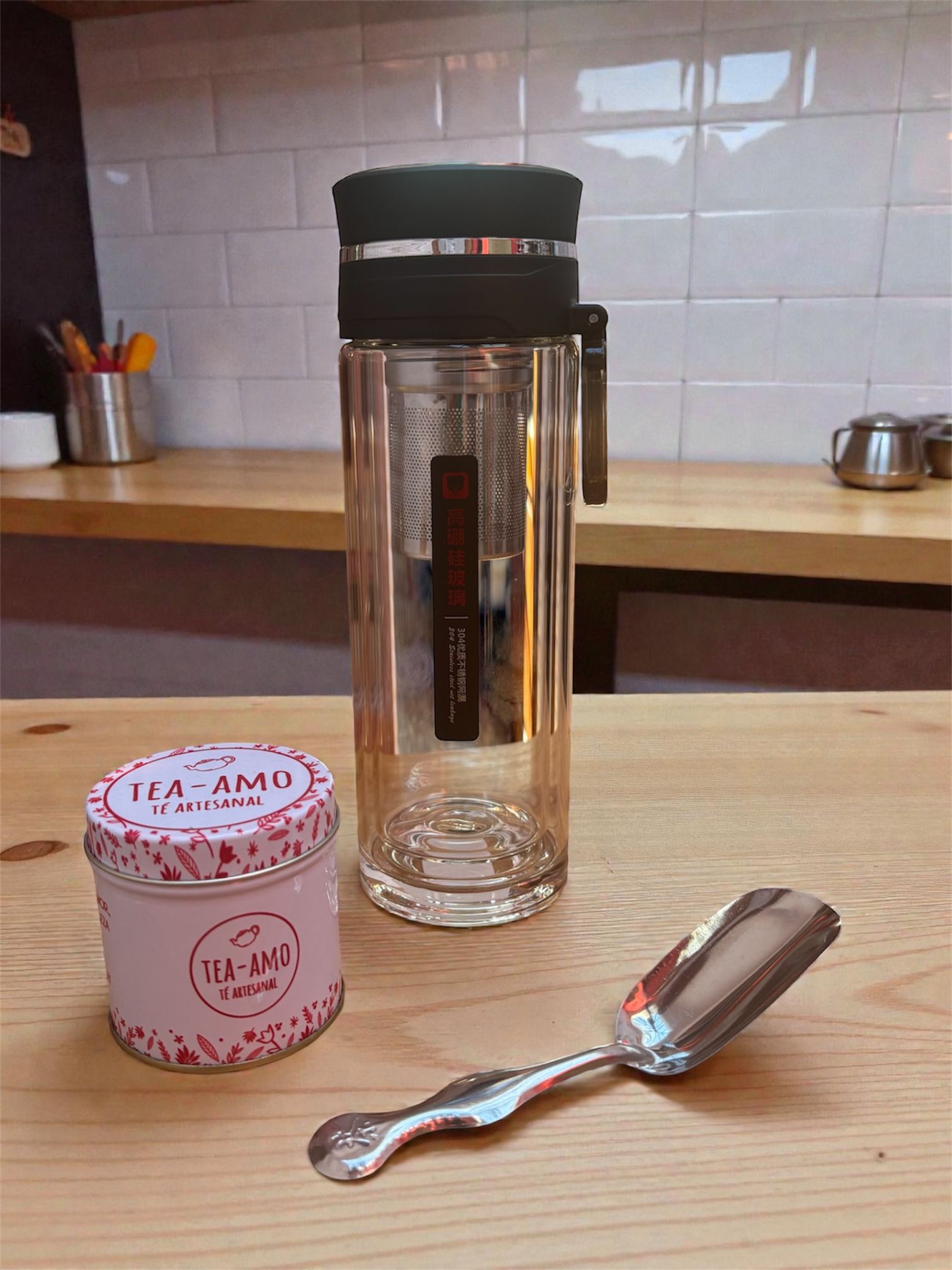 Kit STAR 1 - termo de vidrio doble pared con infusor (latita con té, cuchara medidora)