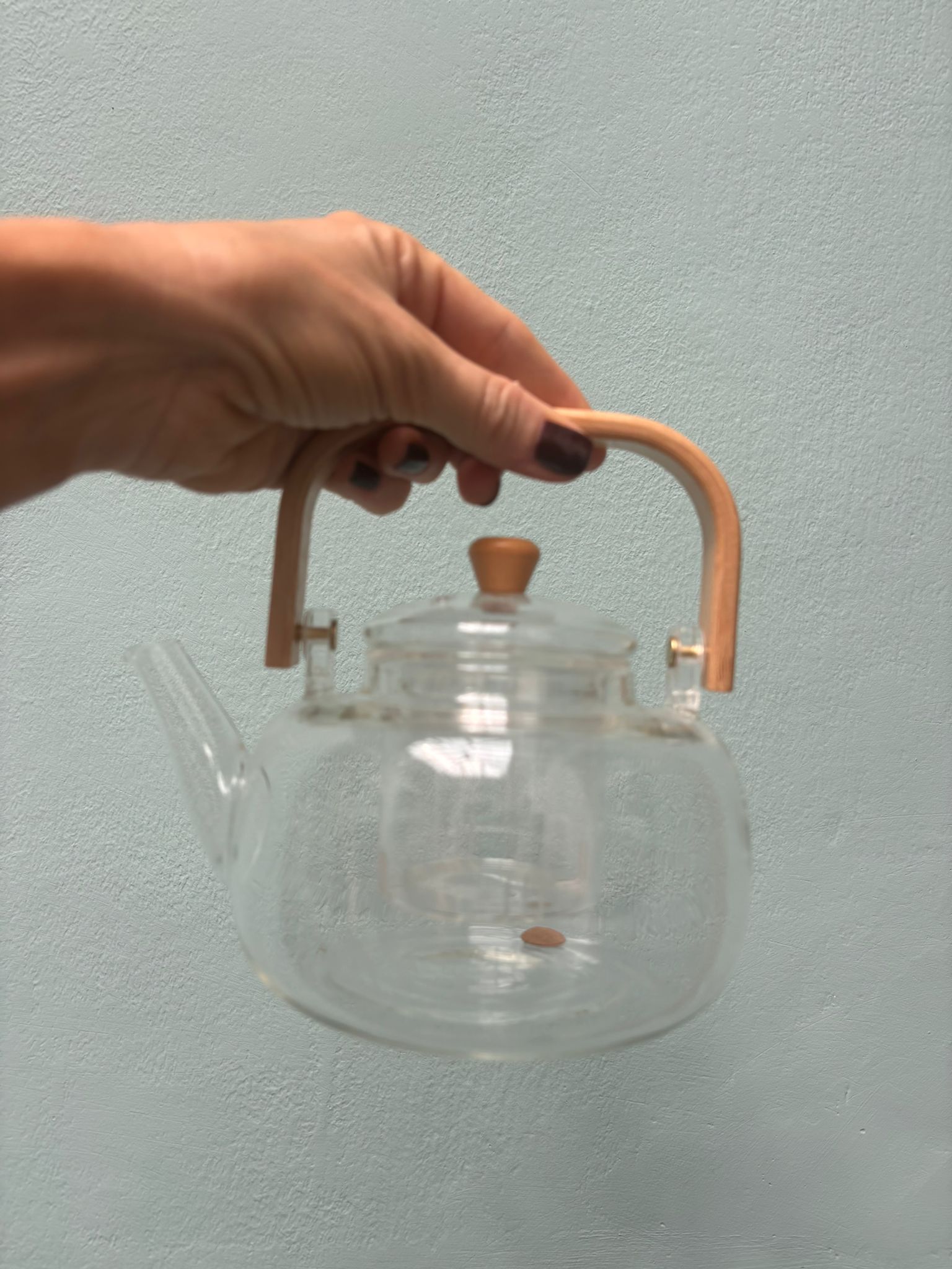 Tetera de vidrio + latita con té - Imagen 4